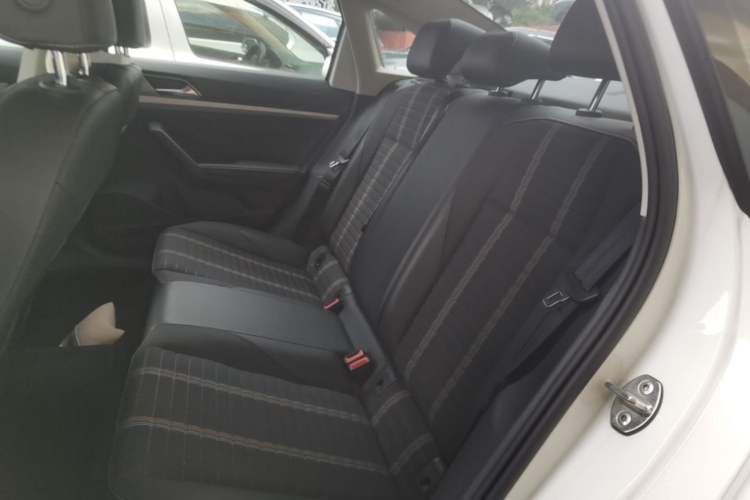 Used Volkswagen Lavida 2019 280TSI DSG Comfort Edition China VI standard Left Rear Seat