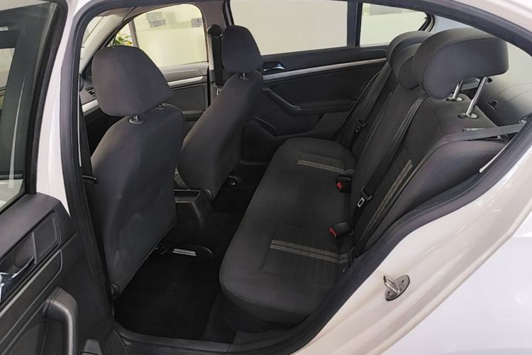 Used Volkswagen Lavida 2019 Lavida Start 1.5L Automatic Trendy Version China VI Standard Left Rear Seat