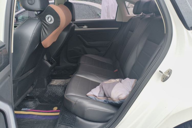 Used Volkswagen Lavida 2019 1.5L Automatic Comfort Edition China VI Standard Left Rear Seat