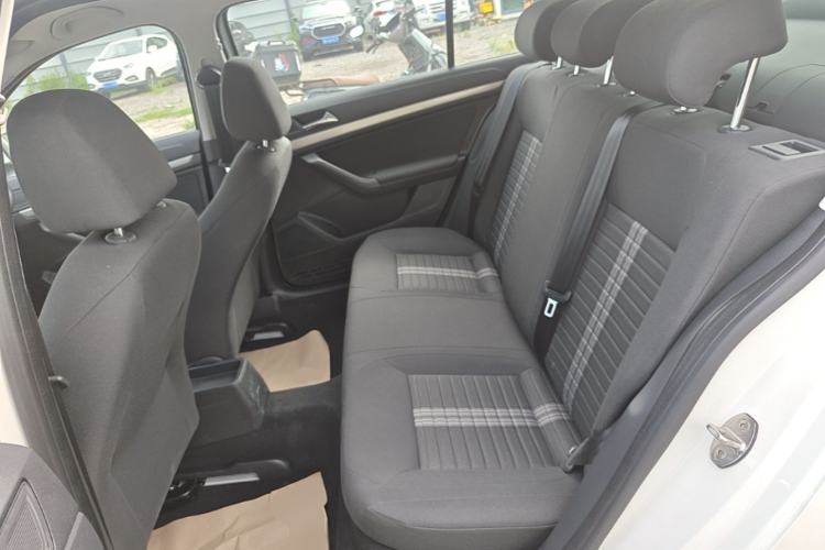 Used Volkswagen Lavida 2019 Lavida Start 1.5L Automatic Trendy Version China VI Standard Left Rear Seat