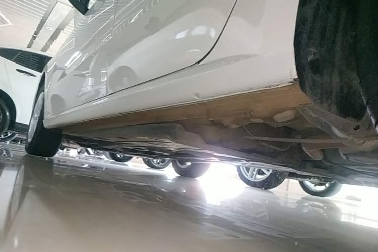 Used Volkswagen Lavida 2019 Lavida Start 1.5L Automatic Trendy Version China VI Standard Left Side Sill