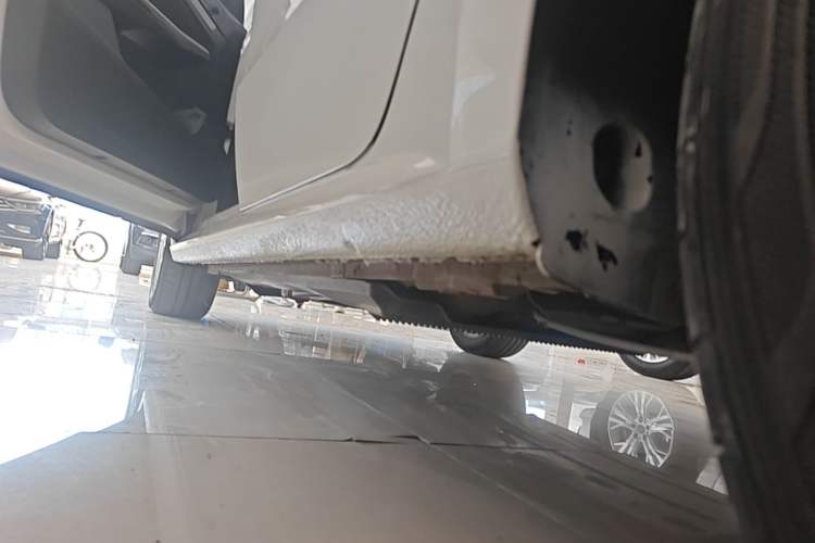 Used Volkswagen Lavida 2019 Lavida Start 1.5L Automatic Comfort Edition China VI Standard Left Side Sill