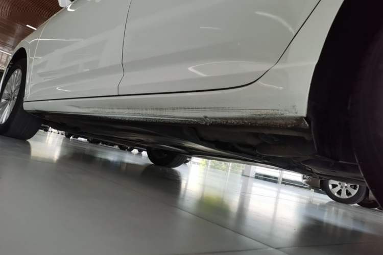 Used Volkswagen Lavida 2019 280TSI DSG Comfort Edition China VI standard Left Side Sill