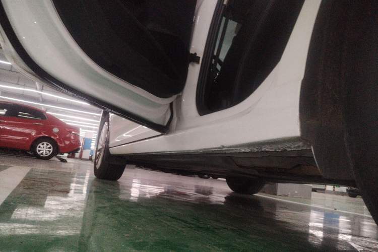 Used Volkswagen Lavida 2019 280TSI DSG Comfort Edition China VI standard Left Side Sill
