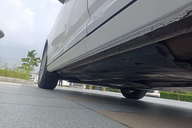 Used Volkswagen Lavida 2019 280TSI DSG Comfort Edition China VI standard Left Side Sill