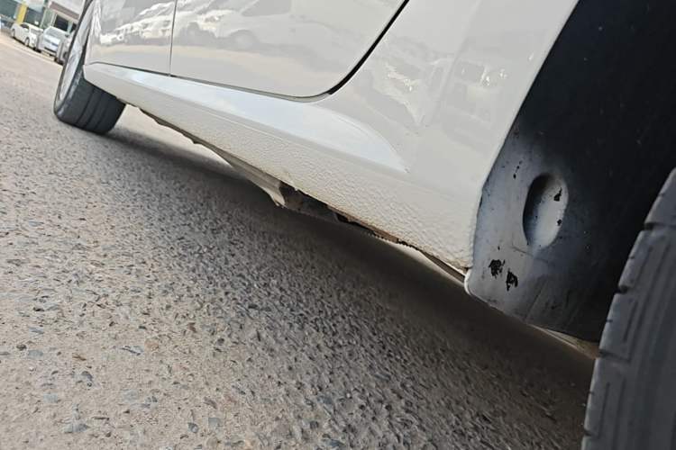 Used Volkswagen Lavida 2019 Lavida Start 1.5L Automatic Comfort Edition China VI Standard Left Side Sill