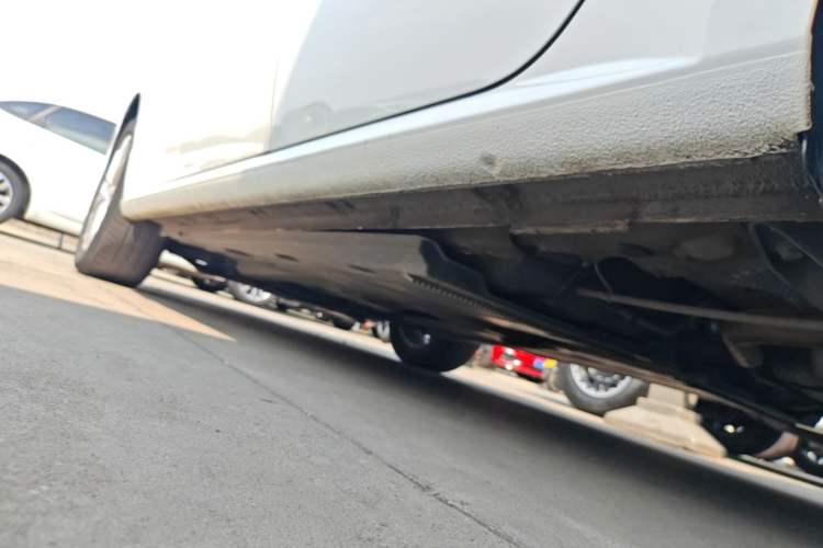 Used Volkswagen Lavida 2019 Lavida Start 1.5L Automatic Comfort Edition China VI Standard Left Side Sill