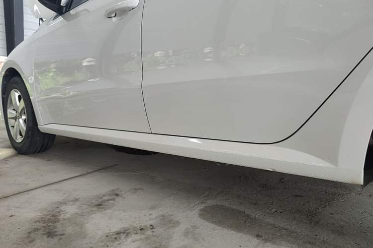 Used Volkswagen Lavida 2019 Lavida Start 1.5L Automatic Trendy Version China VI Standard Left Side Sill