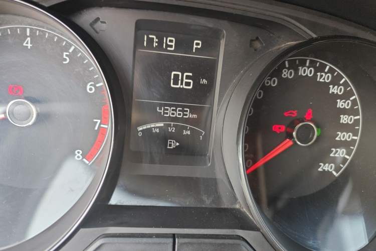 Used Volkswagen Lavida 2019 Lavida Start 1.5L Automatic Trendy Version China VI Standard Odometer Close Up