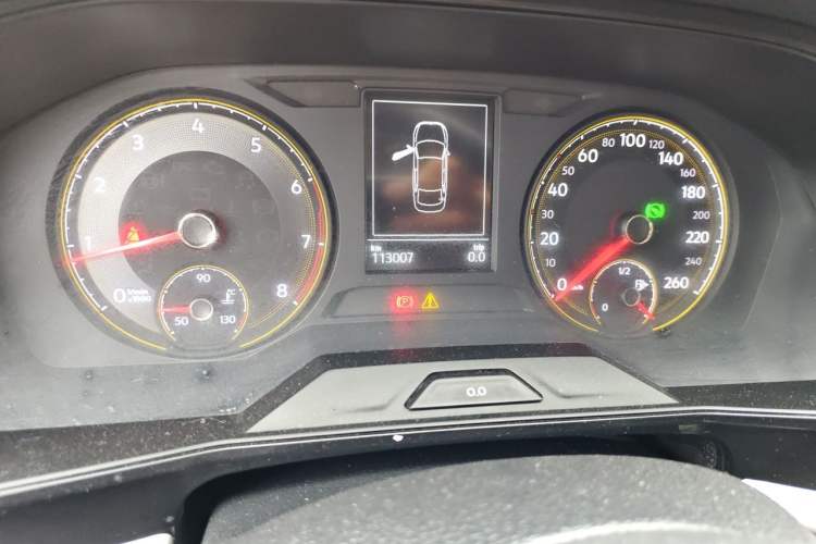 Used Volkswagen Lavida 2019 280TSI DSG Comfort Edition China VI standard Odometer Close Up
