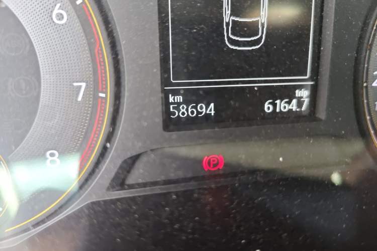 Used Volkswagen Lavida 2019 280TSI DSG Comfort Edition China VI standard Odometer Close Up