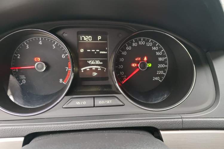 Used Volkswagen Lavida 2019 Lavida Start 1.5L Automatic Comfort Edition China VI Standard Odometer Close Up