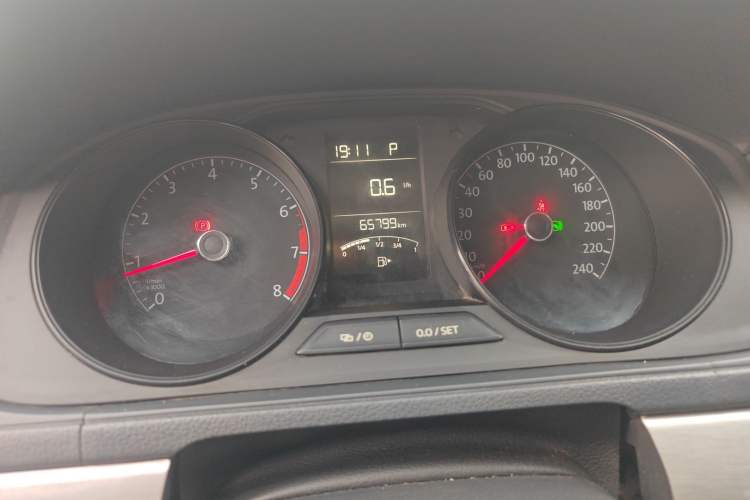 Used Volkswagen Lavida 2019 Lavida Start 1.5L Automatic Trendy Version China VI Standard Odometer Close Up