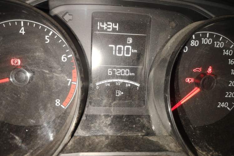 Used Volkswagen Lavida 2019 Lavida Start 1.5L Manual Fashion Edition China VI Standard Odometer Close Up