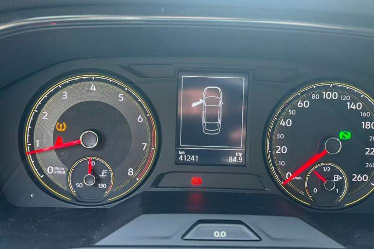 Used Volkswagen Lavida 2019 Lavida Start 1.5L Automatic Trendy Version China VI Standard Odometer Close Up