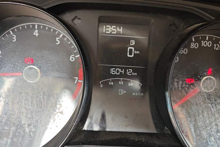 Used Volkswagen Lavida 2019 Lavida Start 1.5L Manual Fashion Edition China VI Standard Odometer Close Up