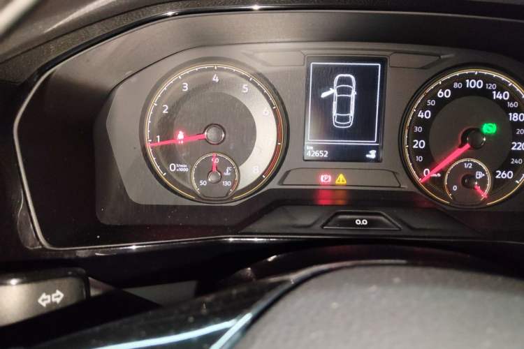 Used Volkswagen Lavida 2019 280TSI DSG Luxury Edition China VI Standard Odometer Close Up