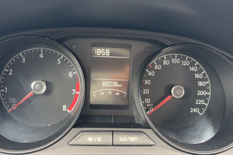 Used Volkswagen Lavida 2019 Lavida Start 1.5L Automatic Trendy Version China VI Standard Odometer Close Up