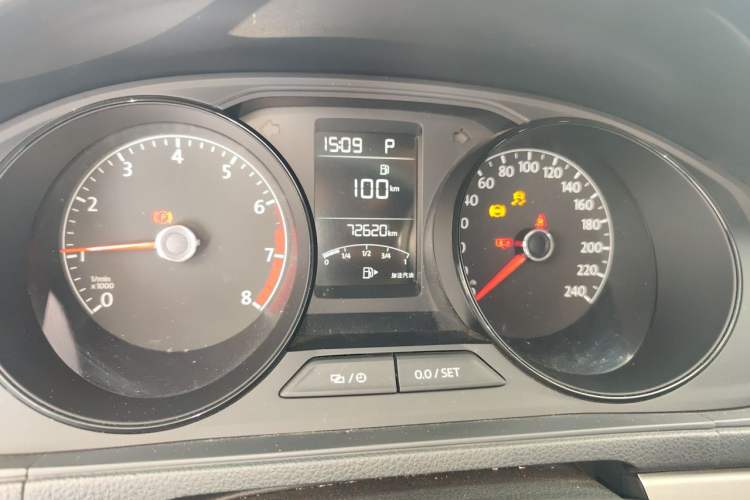 Used Volkswagen Lavida 2019 Lavida Start 1.5L Automatic Trendy Version China VI Standard Odometer Close Up