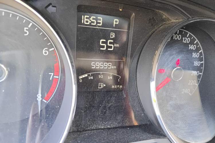 Used Volkswagen Lavida 2019 Lavida Start 1.5L Automatic Comfort Edition China VI Standard Odometer Close Up