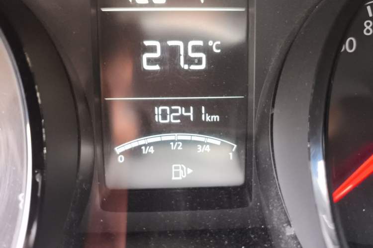 Used Volkswagen Lavida 2019 Lavida Start 1.5L Automatic Trendy Version China VI Standard Odometer Close Up