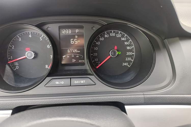 Used Volkswagen Lavida 2019 Lavida Start 1.5L Automatic Trendy Version China VI Standard Odometer Close Up