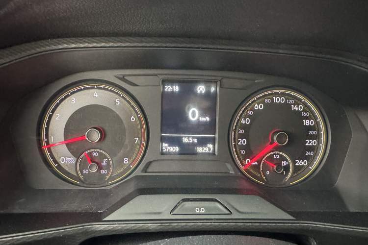 Used Volkswagen Lavida 2019 1.5L Automatic Fashion Edition China VI Odometer Close Up