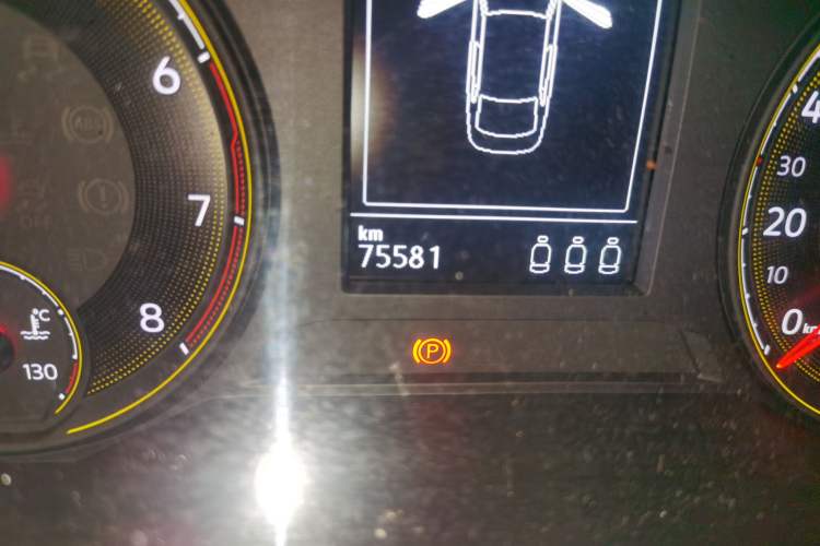 Used Volkswagen Lavida 2019 1.5L Automatic Comfort Edition China VI Standard Odometer Close Up