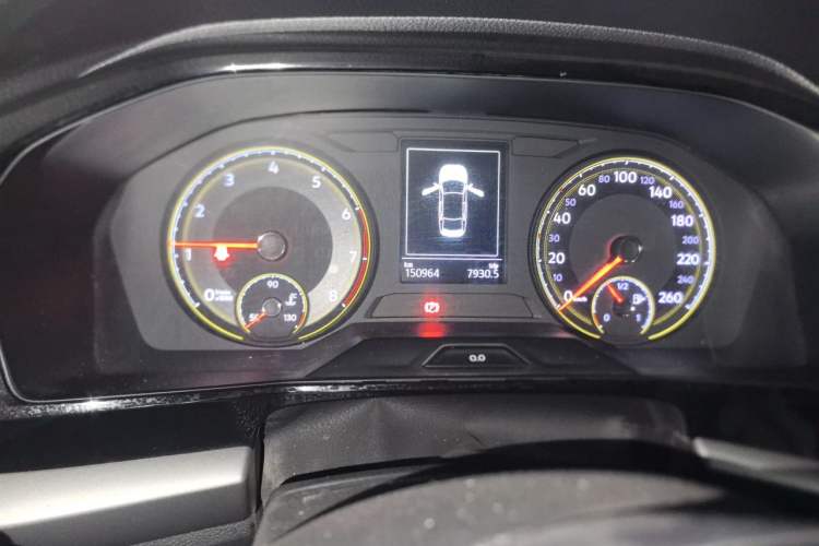 Used Volkswagen Lavida 2019 280TSI DSG Comfort Edition China VI standard Odometer Close Up