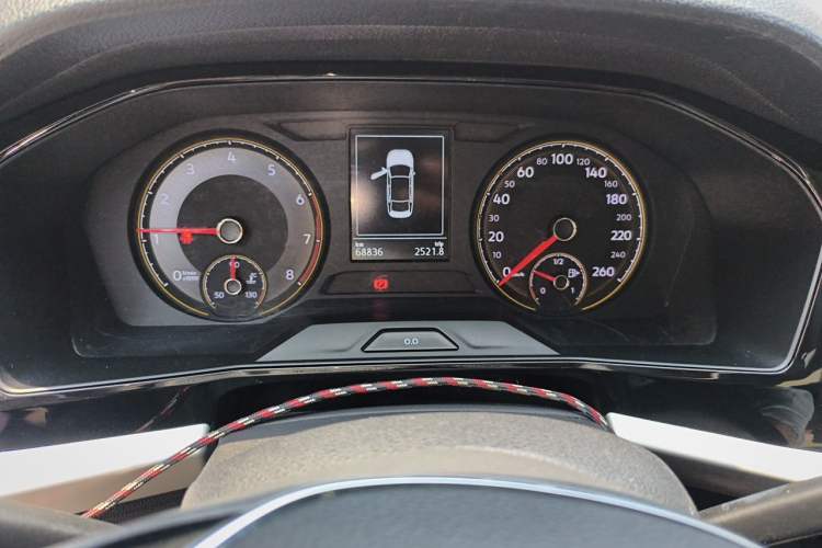 Used Volkswagen Lavida 2019 280TSI DSG Comfort Edition China VI standard Odometer Close Up