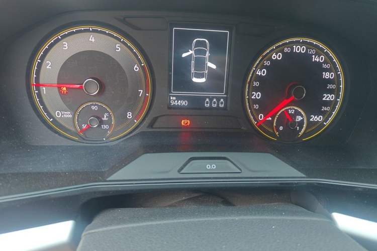 Used Volkswagen Lavida 2019 280TSI DSG Luxury Edition China VI Standard Odometer Close Up
