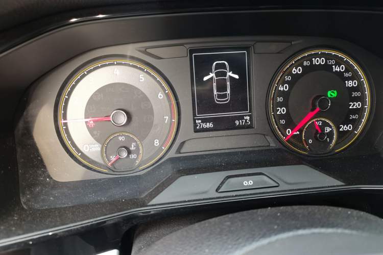 Used Volkswagen Lavida 2019 280TSI DSG Comfort Edition China VI standard Odometer Close Up