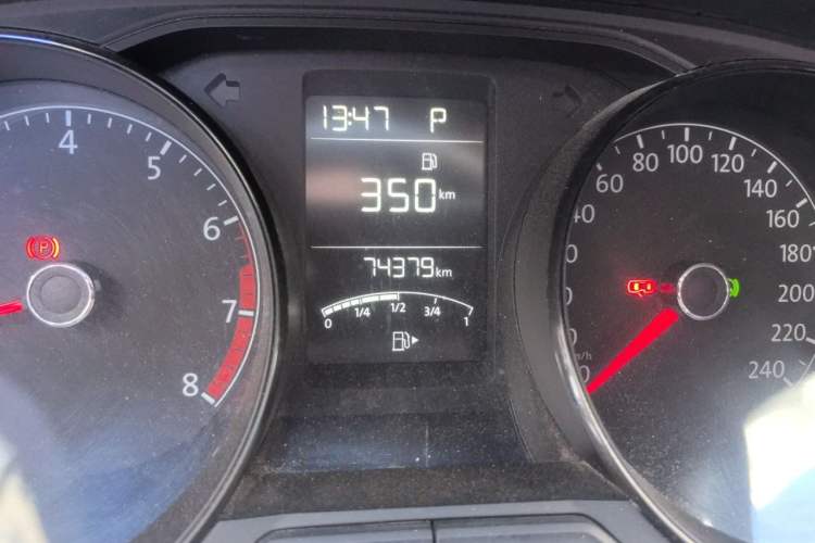 Used Volkswagen Lavida 2019 Lavida Start 1.5L Automatic Trendy Version China VI Standard Odometer Close Up