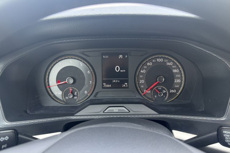 Used Volkswagen Lavida 2019 1.5L Automatic Fashion Edition China VI Odometer Close Up