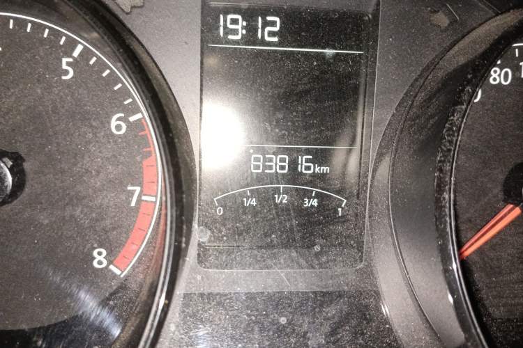 Used Volkswagen Lavida 2019 Lavida Start 1.5L Automatic Trendy Version China VI Standard Odometer Close Up