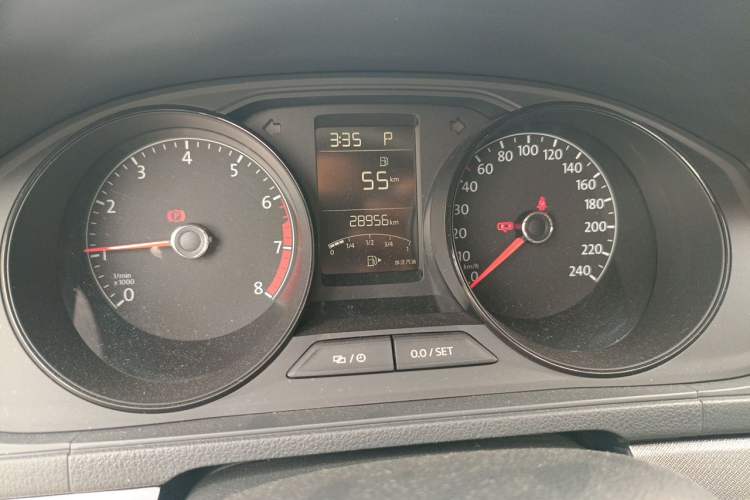 Used Volkswagen Lavida 2019 Lavida Start 1.5L Automatic Trendy Version China VI Standard Odometer Close Up
