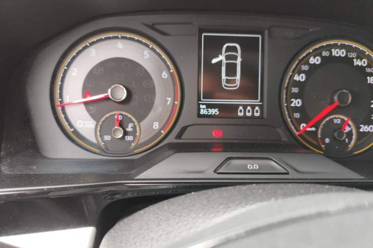 Used Volkswagen Lavida 2019 1.5L Automatic Comfort Edition China VI Standard Odometer Close Up