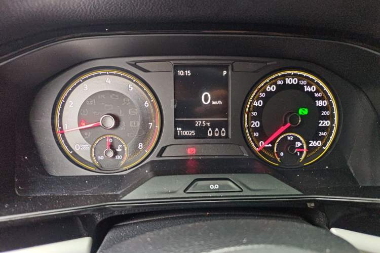 Used Volkswagen Lavida 2019 1.5L Automatic Comfort Edition China VI Standard Odometer Close Up