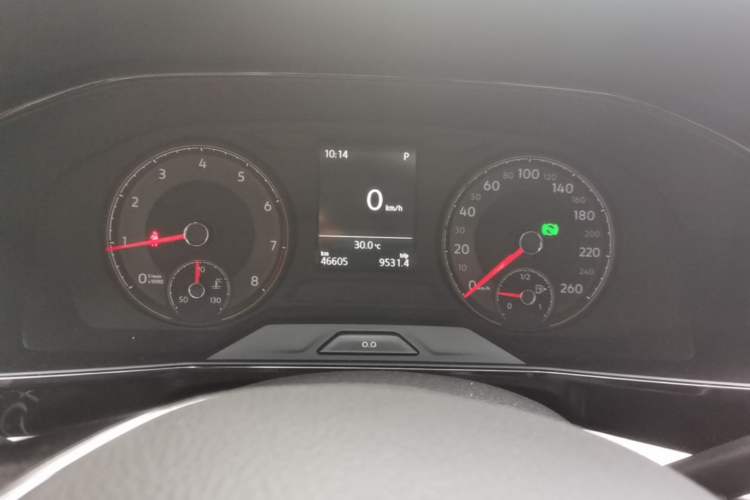 Used Volkswagen Lavida 2019 280TSI DSG Comfort Edition China VI standard Odometer Close Up