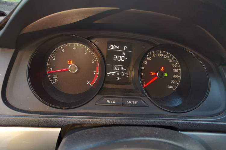 Used Volkswagen Lavida 2019 Lavida Start 1.5L Automatic Trendy Version China VI Standard Odometer Close Up