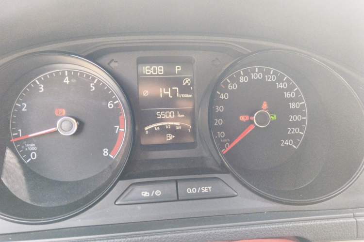 Used Volkswagen Lavida 2019 Lavida Start 1.5L Automatic Trendy Version China VI Standard Odometer Close Up