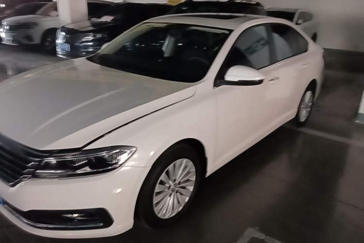 Used Volkswagen Lavida 2019 1.5L Automatic Comfort Edition China VI Standard Guazi used car, China used car export, Used car for sale, Used cars, Cheapest cars for sale