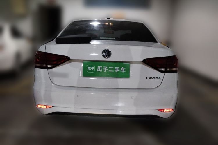 Used Volkswagen Lavida 2019 Lavida Start 1.5L Manual Fashion Edition China VI Standard Rear