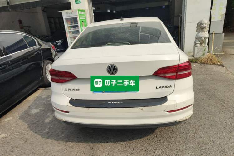 Used Volkswagen Lavida 2019 1.5L Automatic Fashion Edition China VI Rear