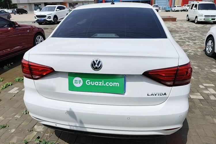Used Volkswagen Lavida 2019 Lavida Start 1.5L Manual Fashion Edition China VI Standard Rear