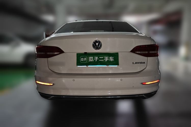 Used Volkswagen Lavida 2019 1.5L Automatic Comfort Edition China VI Standard Rear