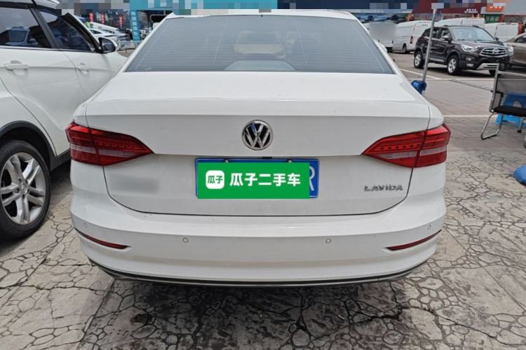 Used Volkswagen Lavida 2019 1.5L Automatic Comfort Edition China VI Standard Rear