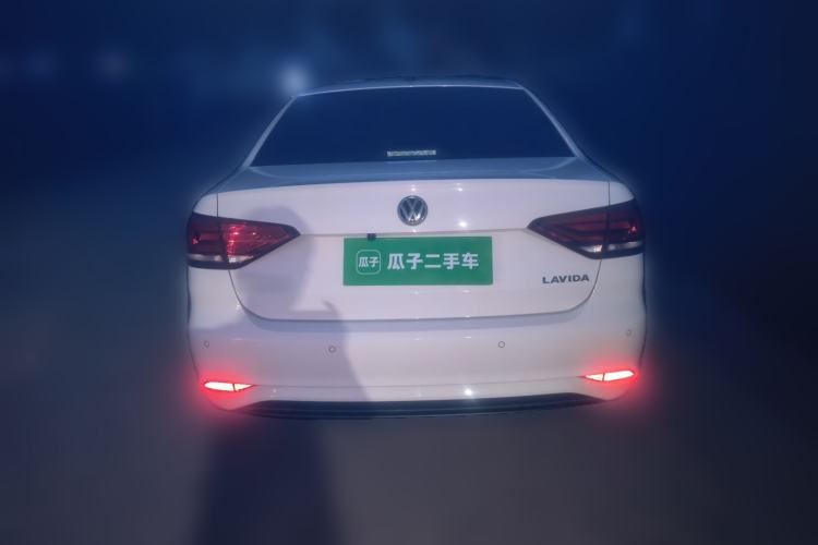 Used Volkswagen Lavida 2019 Lavida Start 1.5L Automatic Trendy Version China VI Standard Rear