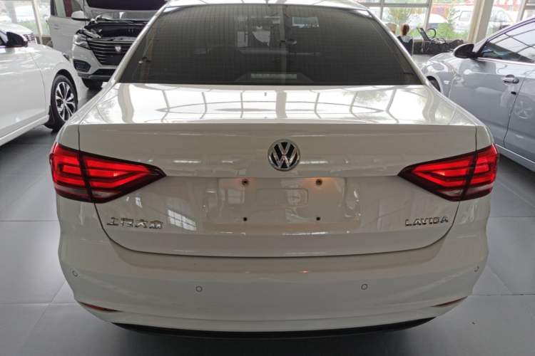 Used Volkswagen Lavida 2019 Lavida Start 1.5L Automatic Trendy Version China VI Standard Rear