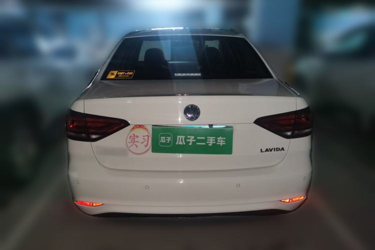 Used Volkswagen Lavida 2019 Lavida Start 1.5L Automatic Trendy Version China VI Standard Rear